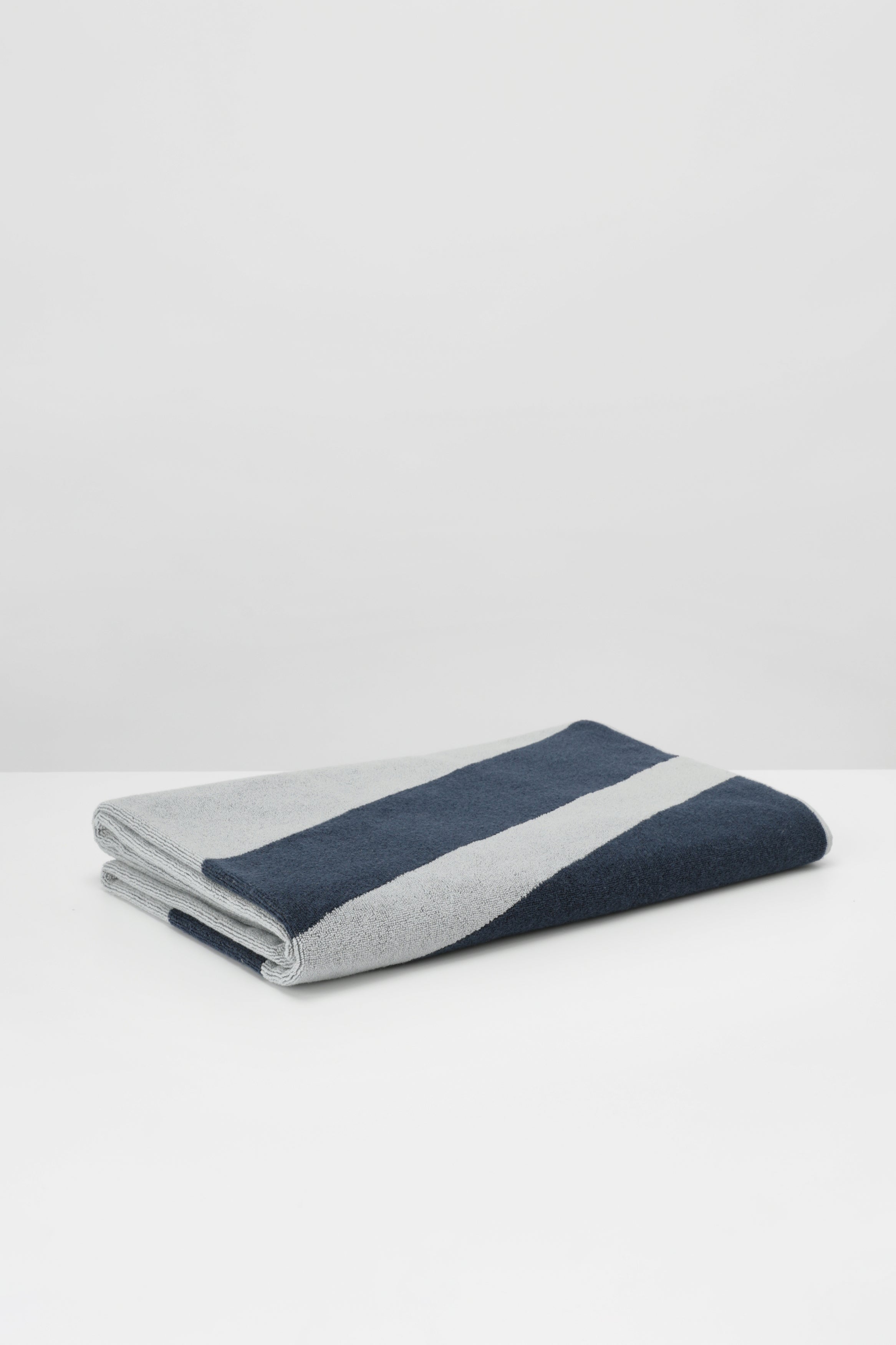 Shop BAINA, ST CLAIR Organic Cotton Bath Towel