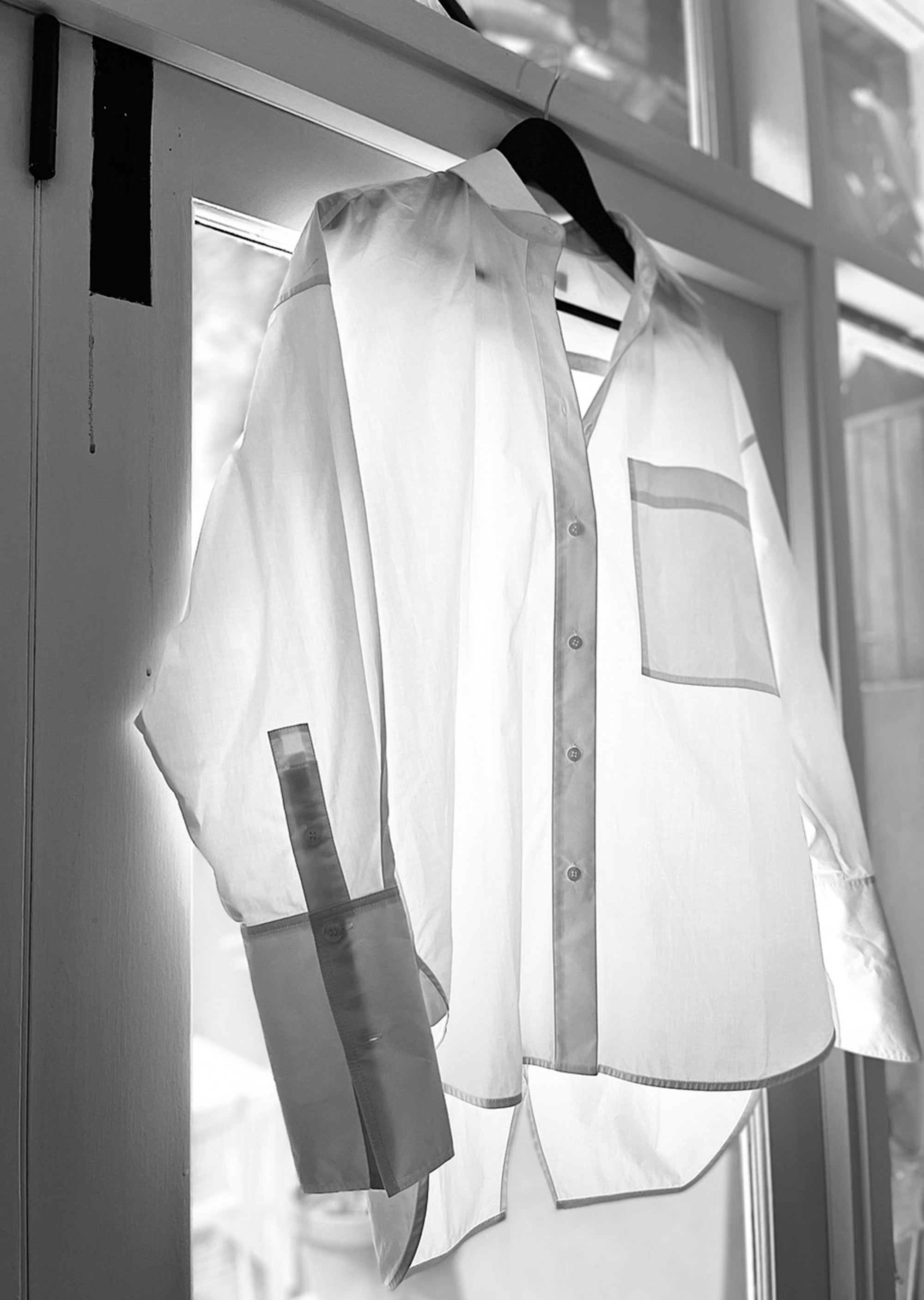 PHOTO ESSAY / WORKROOM WITH WRITERS