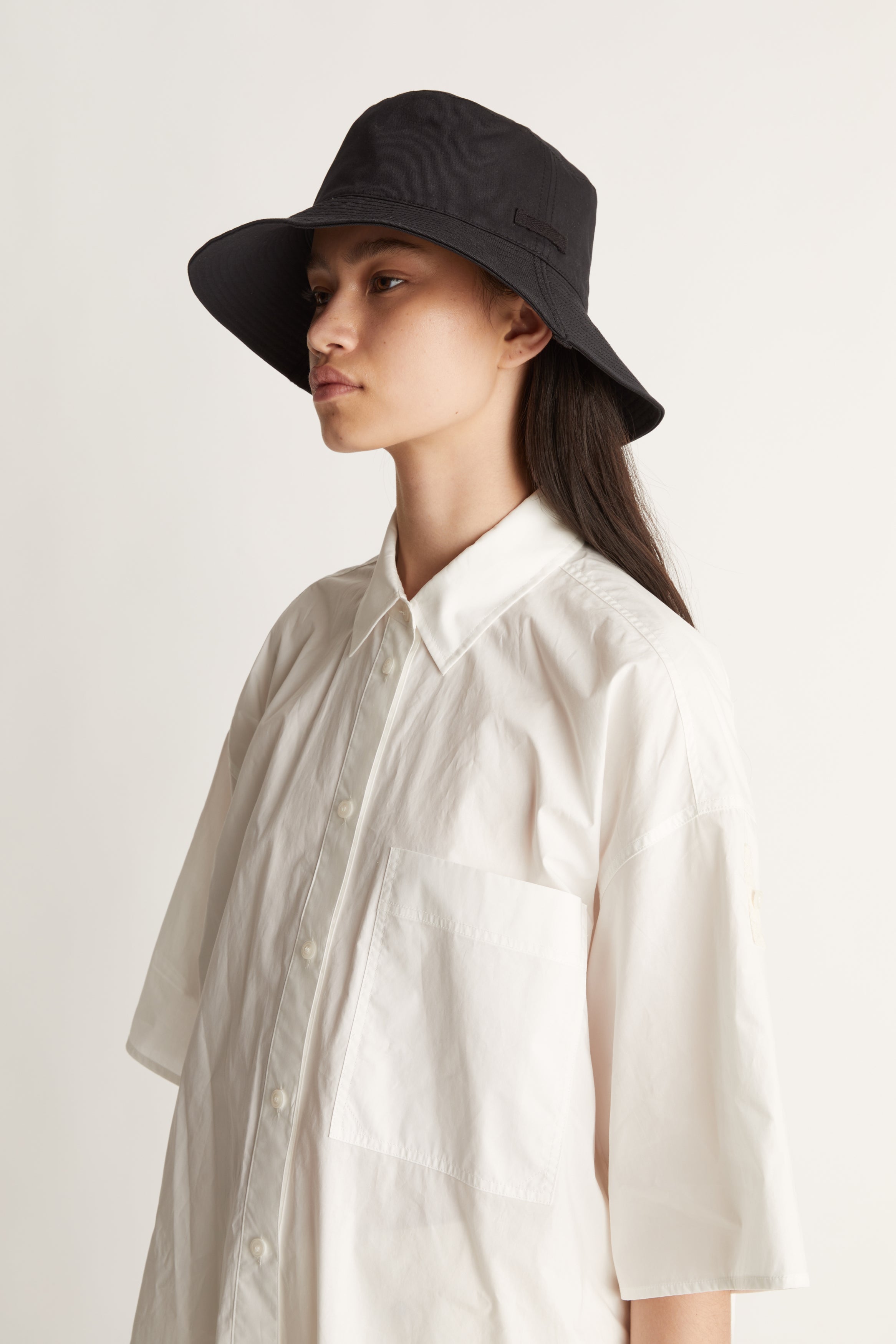 LM Workroom Hat in Black