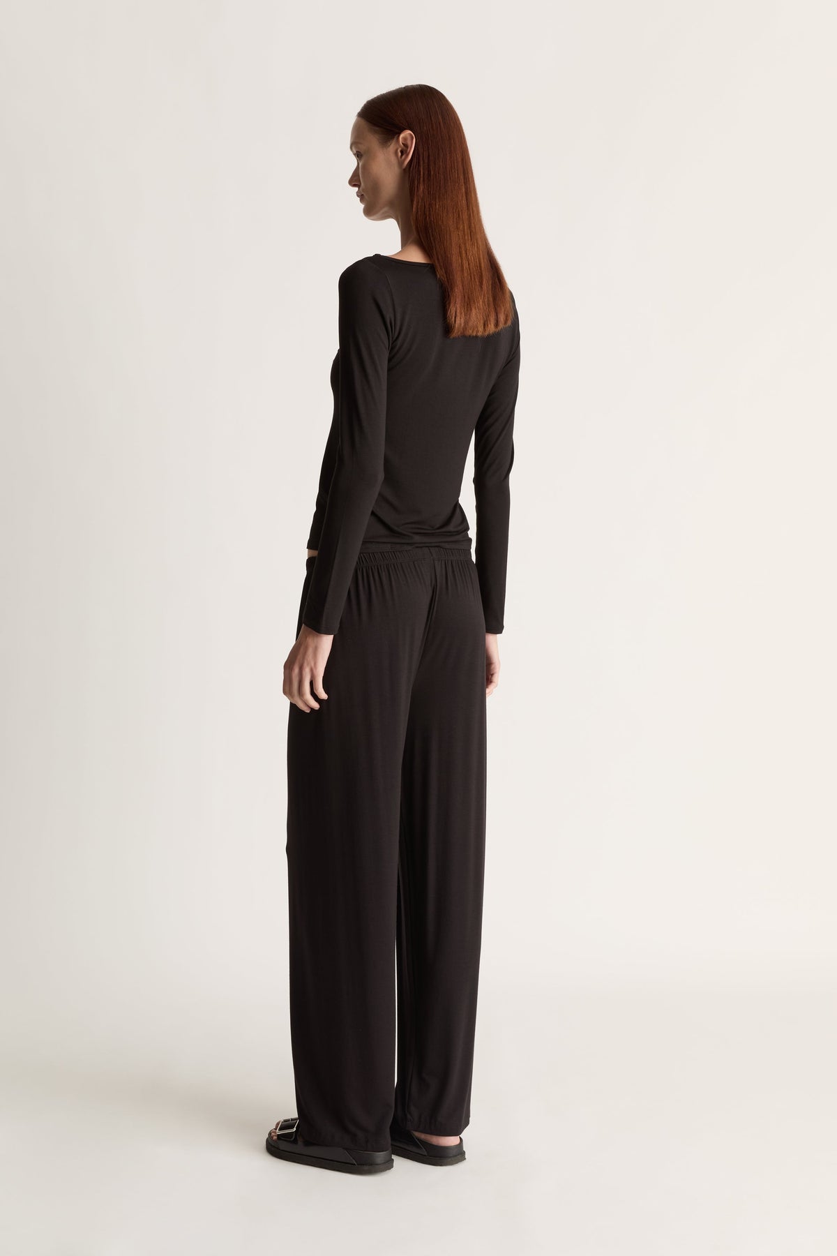 Bateau Long Sleeve in Black
