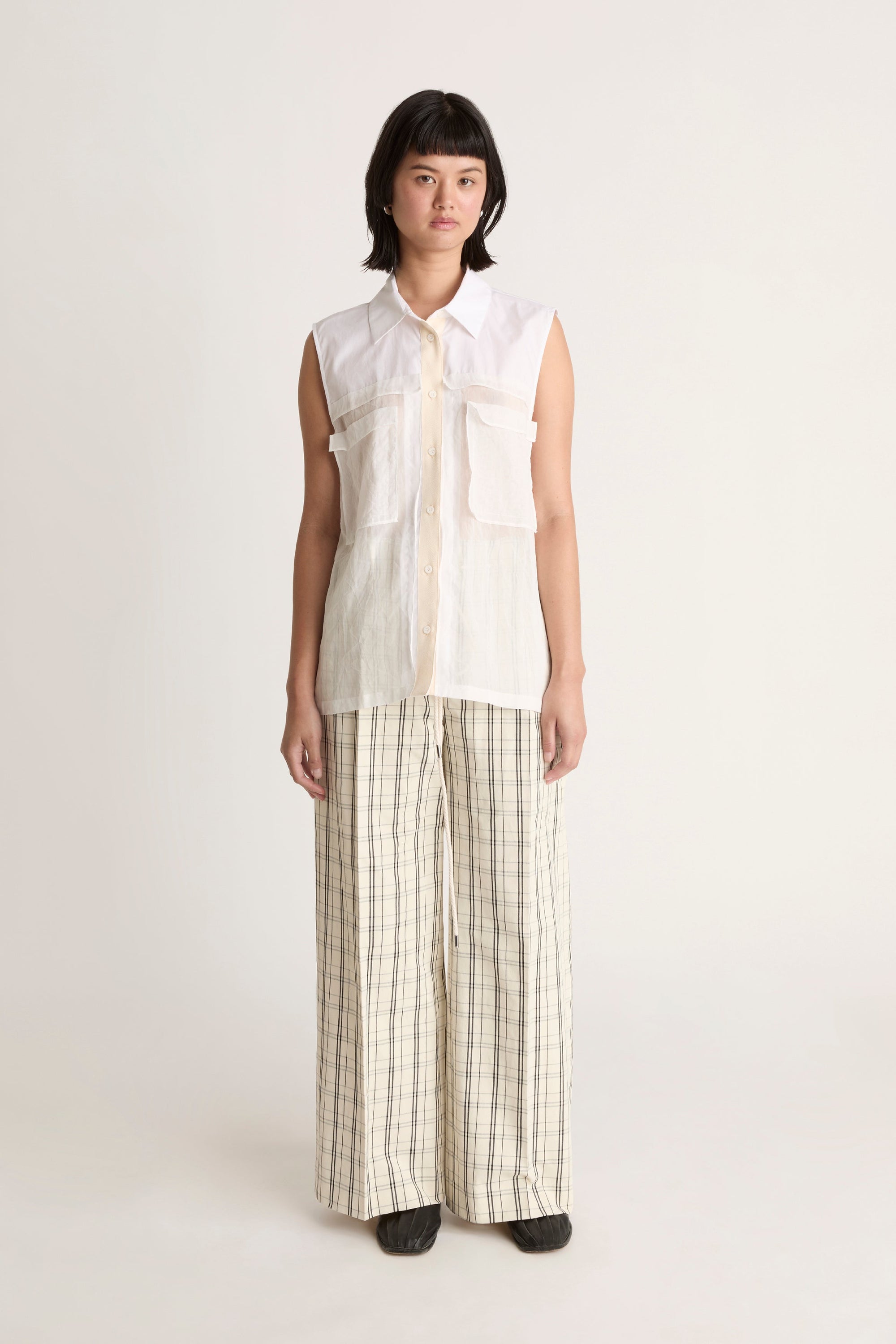 Issy Sleeveless Shirt