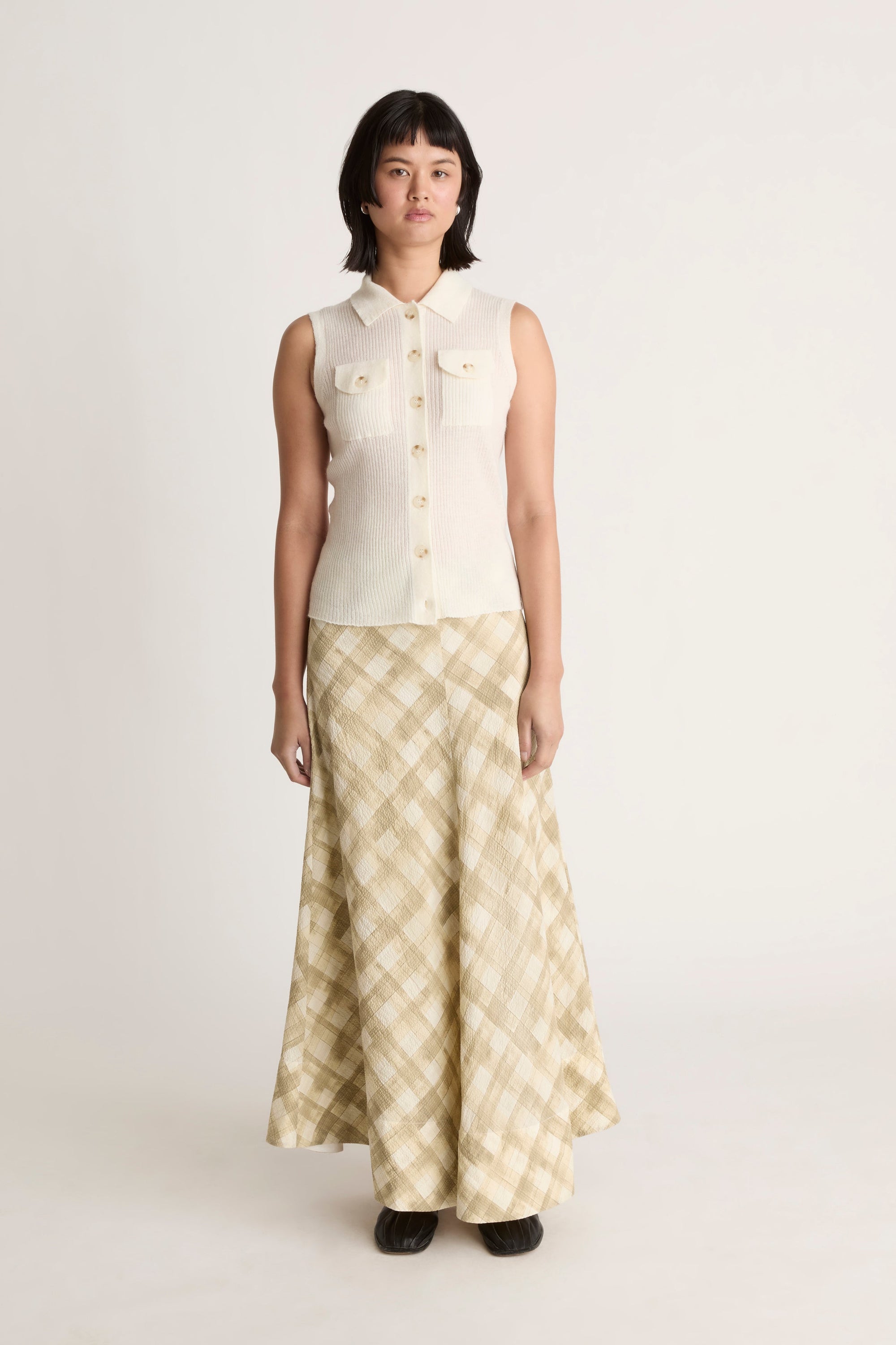 Eve Sleeveless Cardigan