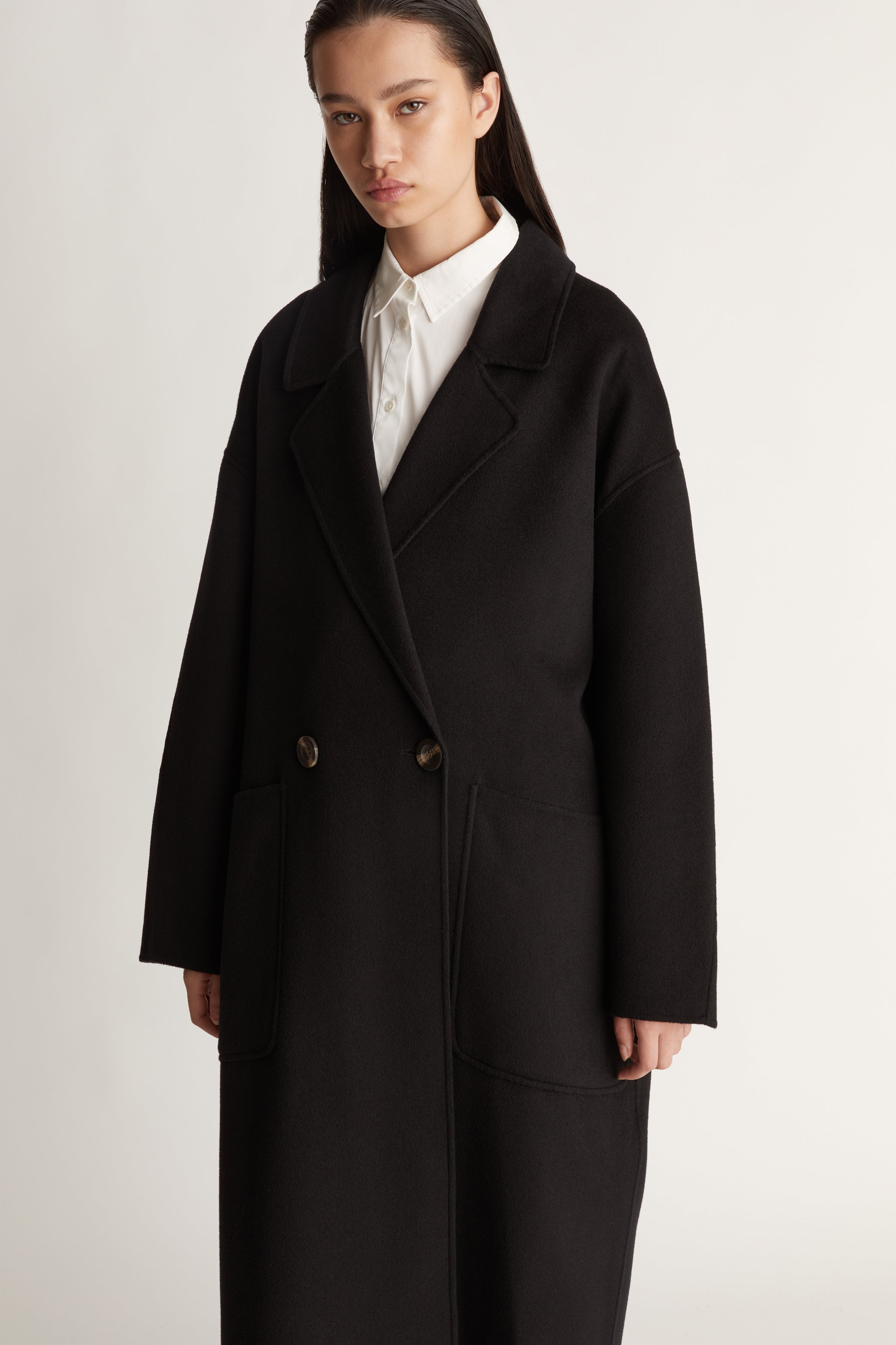 Florentine Cashmere Cocoon Coat Wool and Cashmere Black