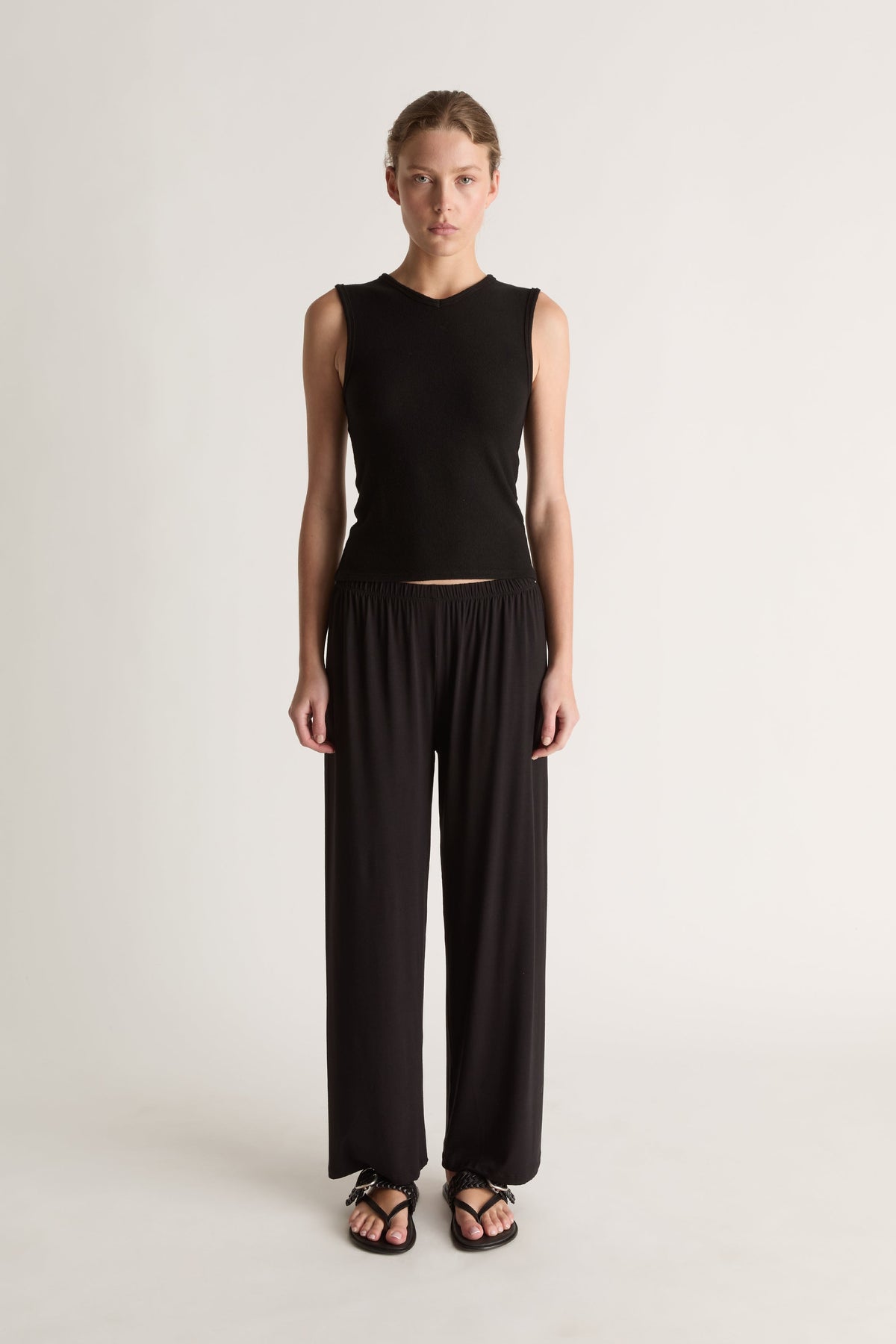 Recline Pant in Black