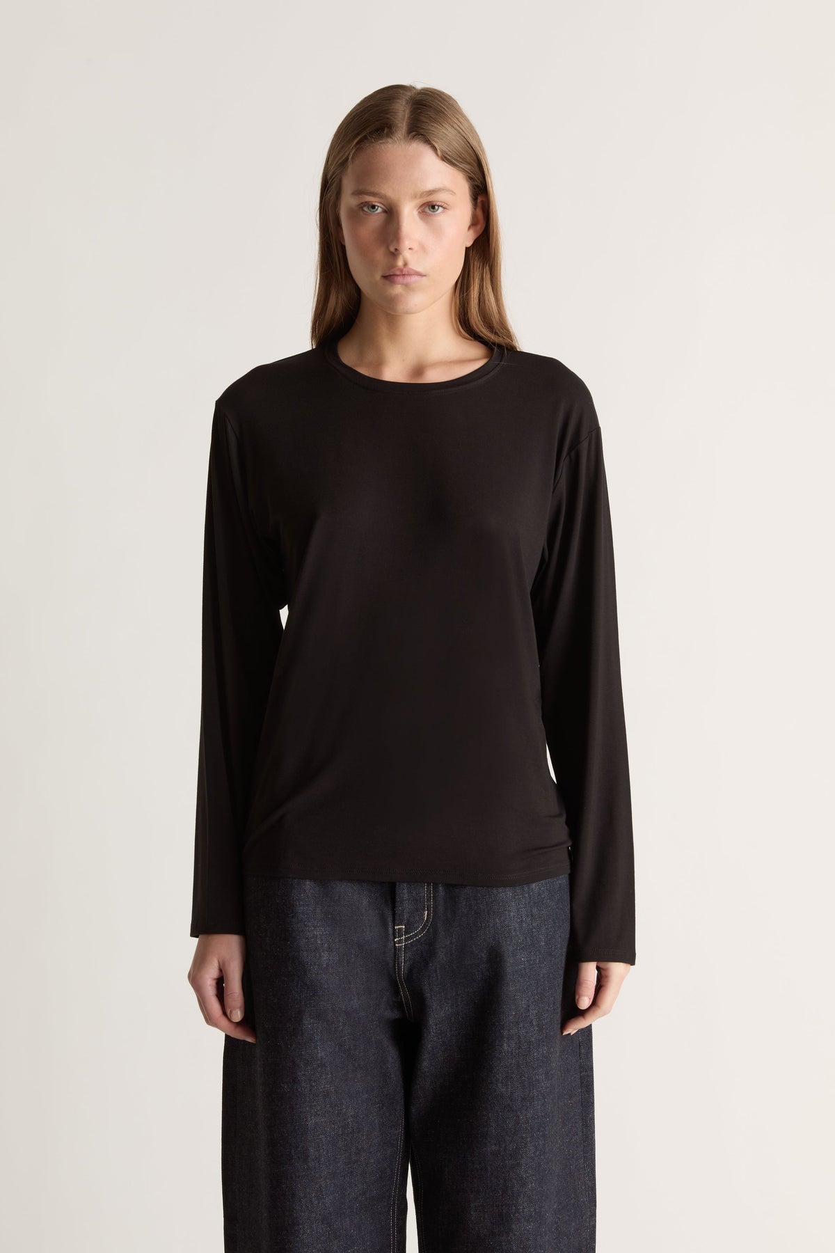 Relaxed Long Sleeve in Black