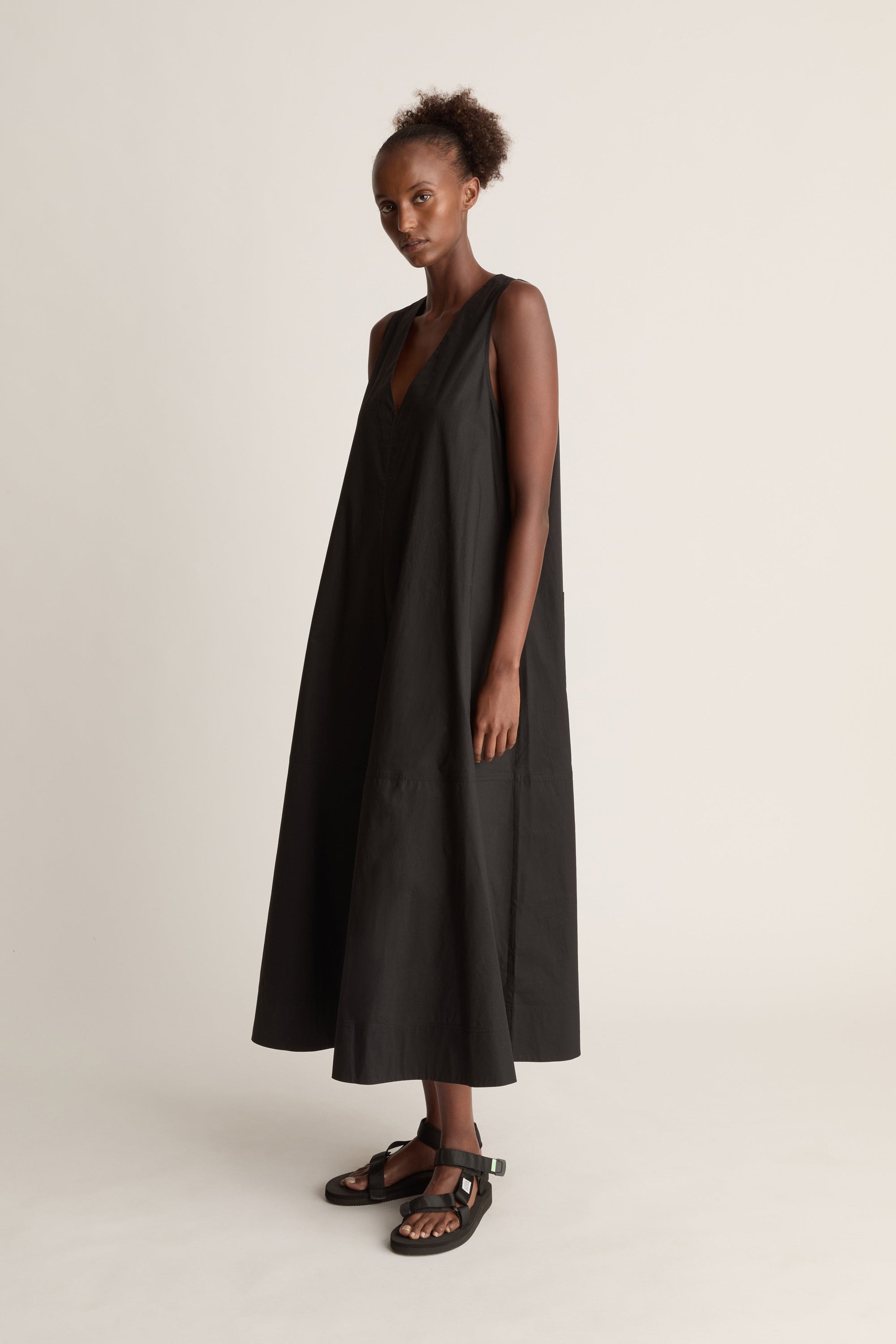 LM Poplin Apron Dress