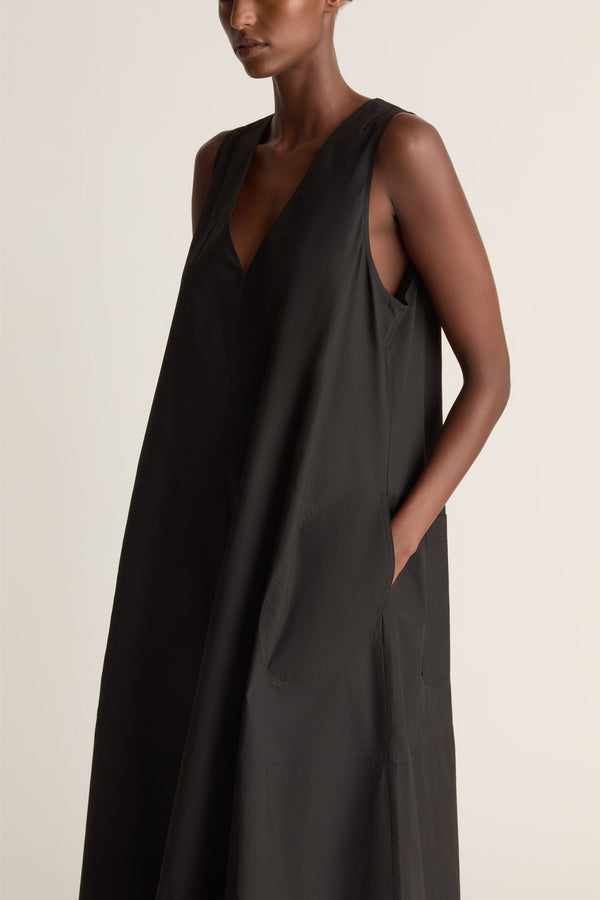 LM Poplin Apron Dress