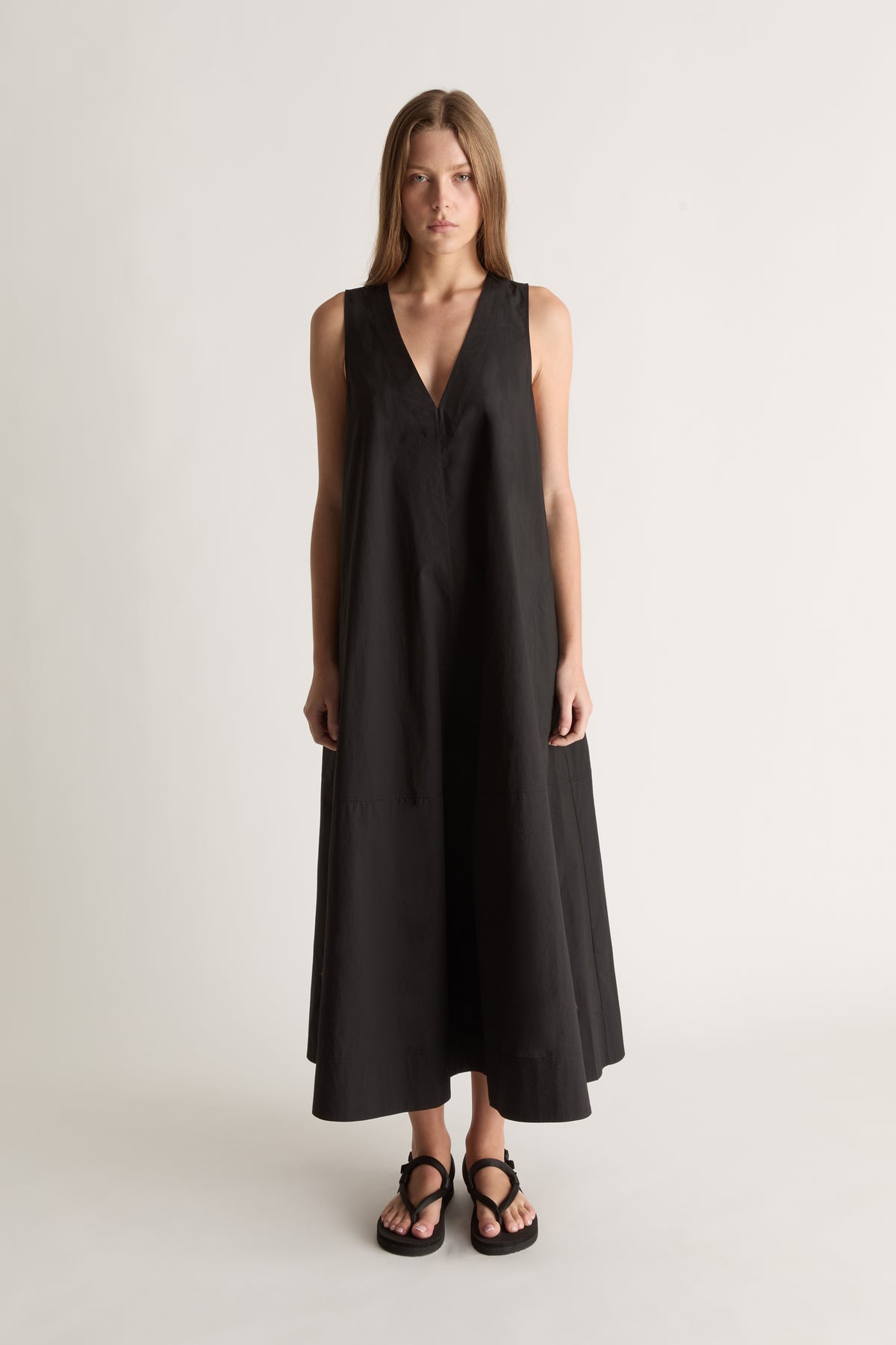 LM Poplin Apron Dress