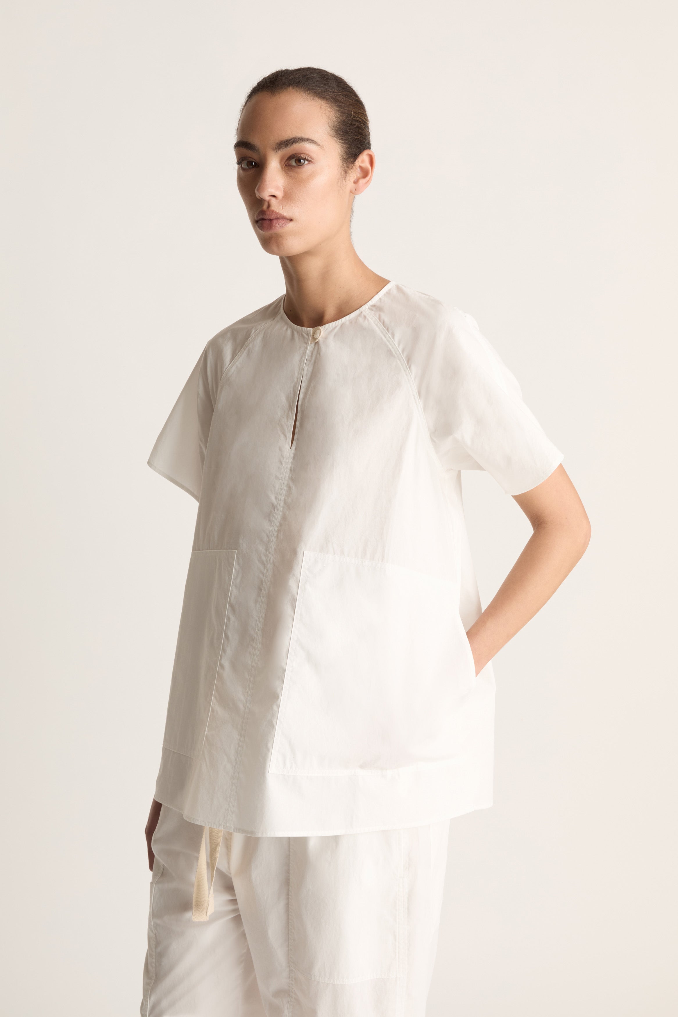 LM Poplin Tee