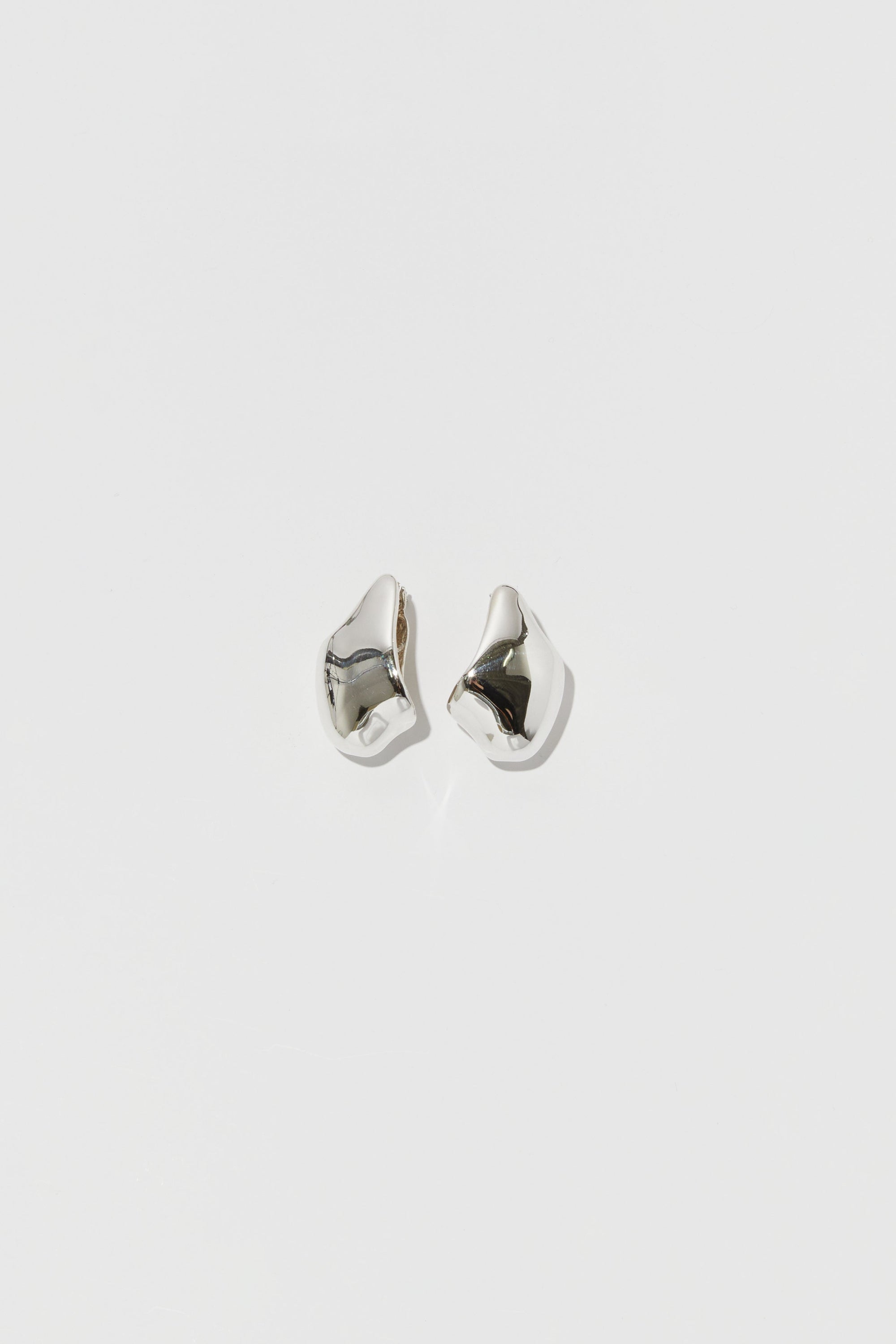 Faris Beignet Hoops Silver